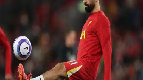 高志丹与萨摩亚体育娱乐部长进行会谈